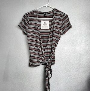 Miss Chevious Wrap Top   Size M